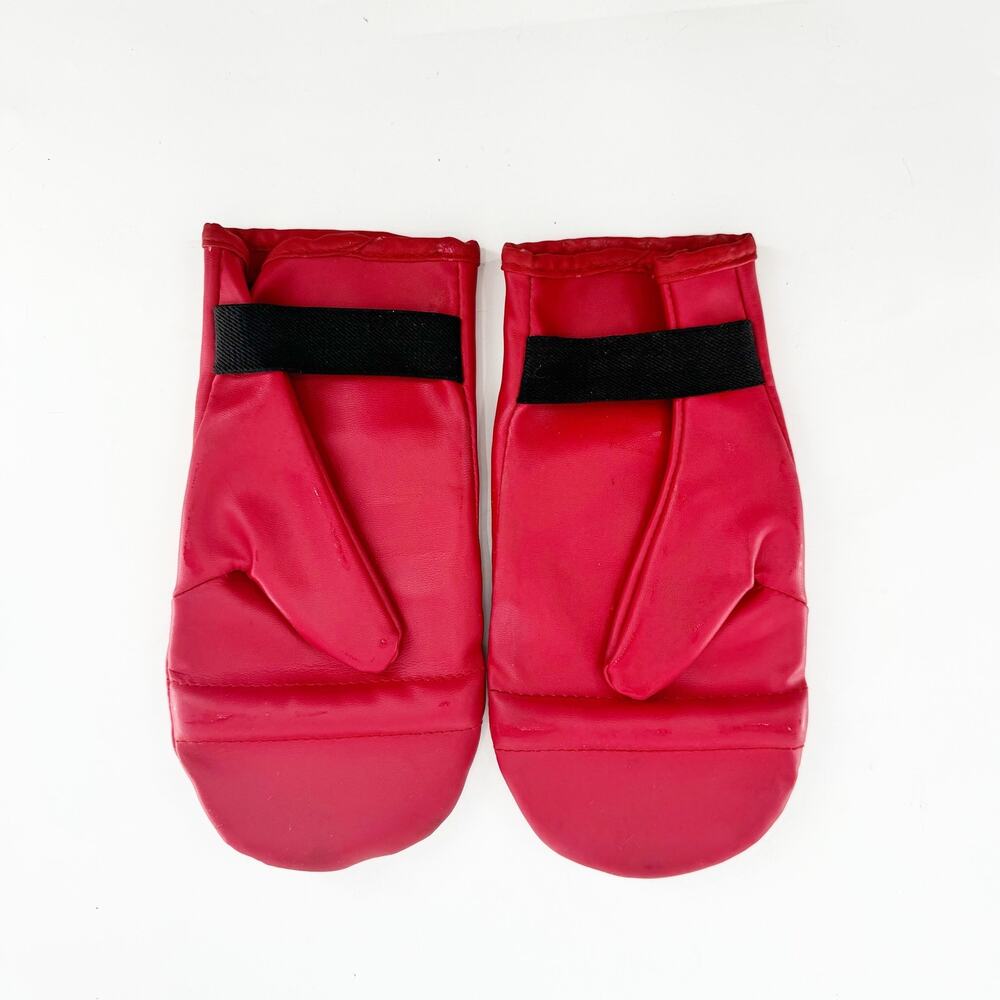 Century Womens Red Boxing Gloves One Size